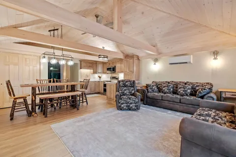 $1,095,000 | 38 Lake Shore Drive, Unit 12, Moultonborough, NH 03254