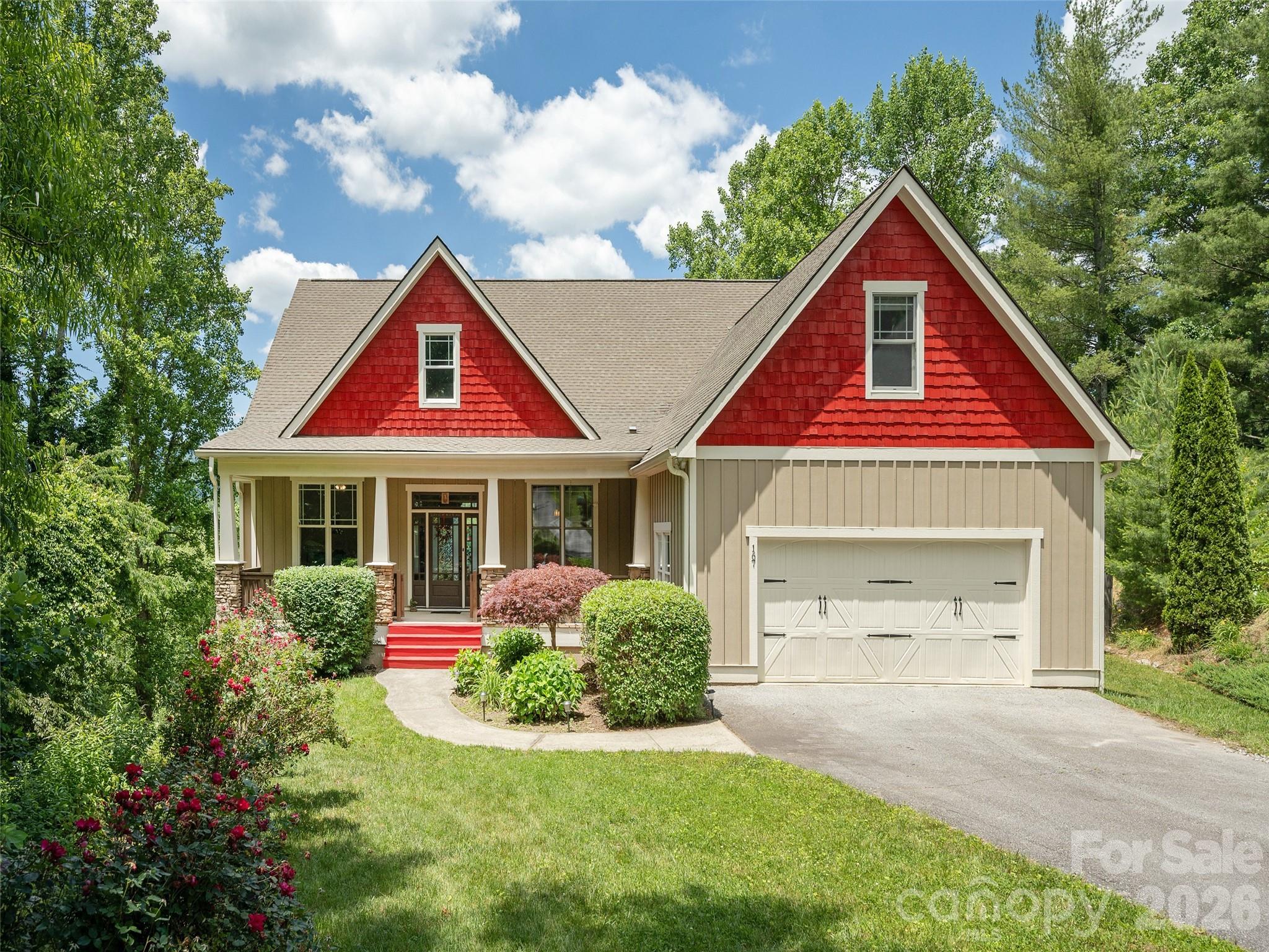 167 Tatham Road Hendersonville, NC 28792 - Photo 2 of 48