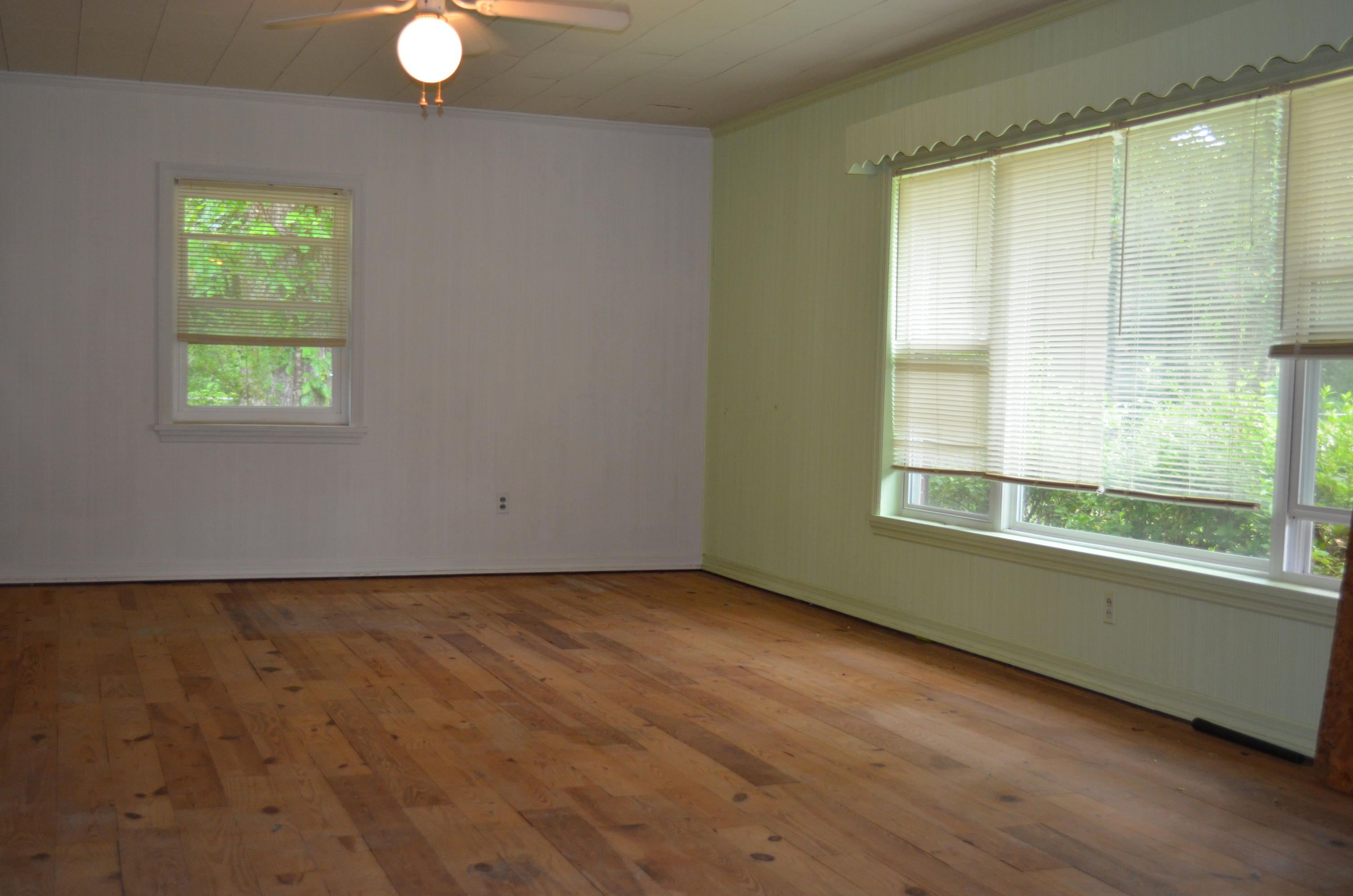 201 Jones Road Crestview, FL 32536 - Photo 38 of 54 DSC_0529
