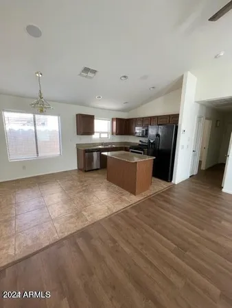 $1,675 | 21080 North Wilford Avenue, Maricopa, AZ 85138