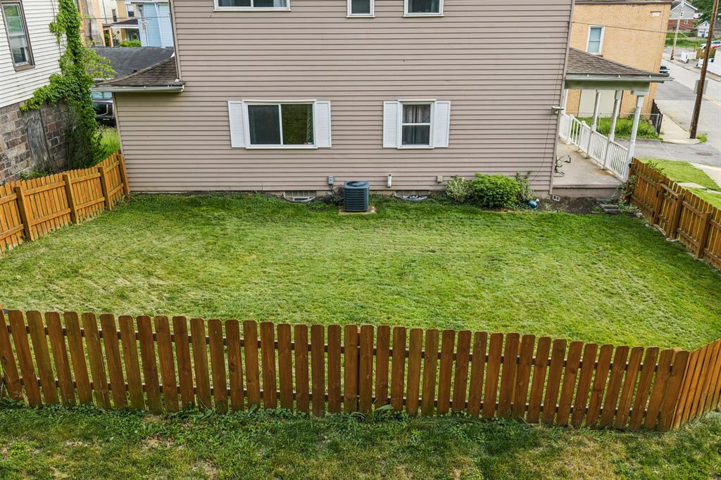 97 Berry Street Pittsburgh, PA 15205 - Photo 23 of 25