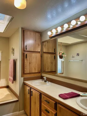 $118,000 | 24 Blanco Place, Ukiah, CA 95482