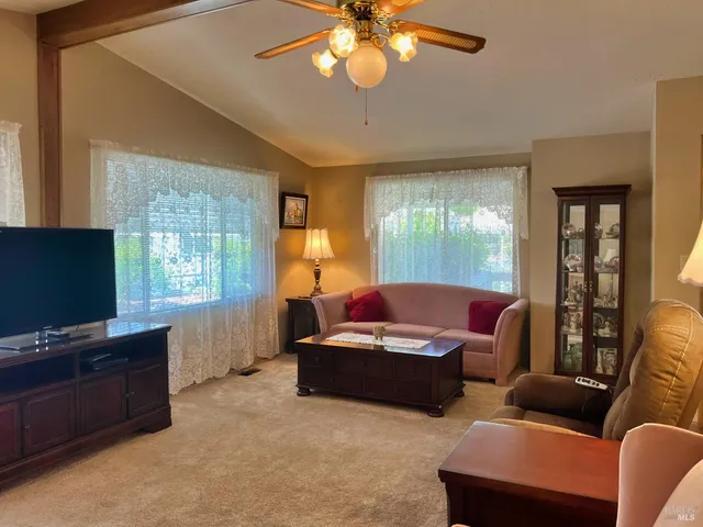 $118,000 | 24 Blanco Place, Ukiah, CA 95482