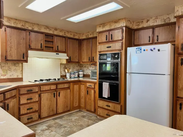 $118,000 | 24 Blanco Place, Ukiah, CA 95482