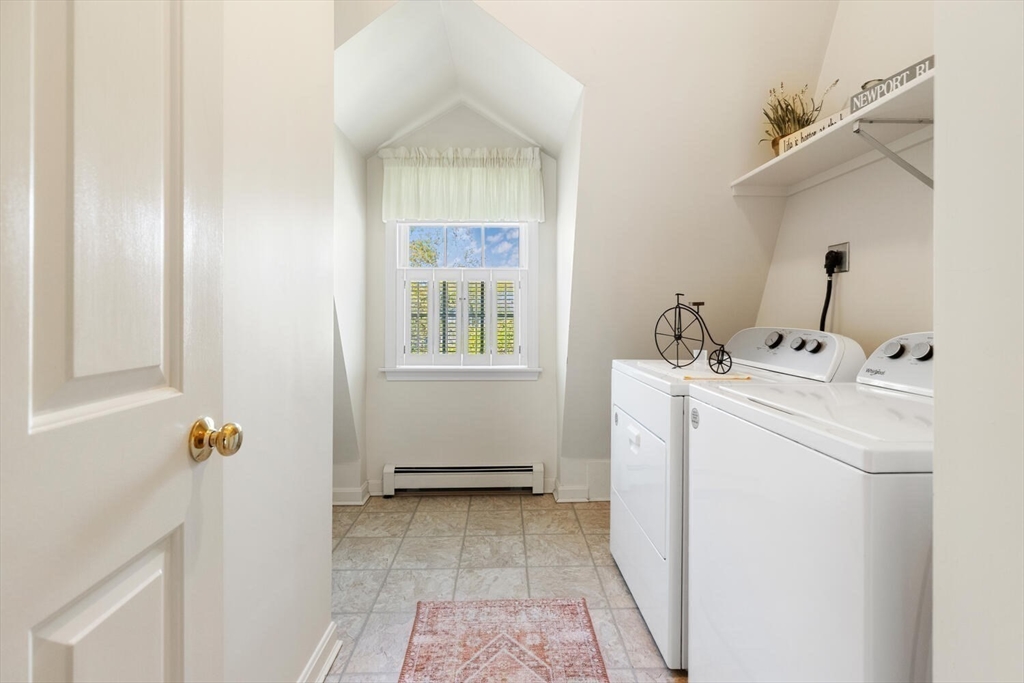 8 Oxford Road Gloucester, MA 01930 - Photo 30 of 35 a utility room with dryer and washer