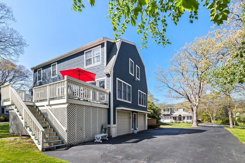 8 Oxford Road Gloucester, MA 01930 - Photo 31 of 35 a view of a street with a building in the background