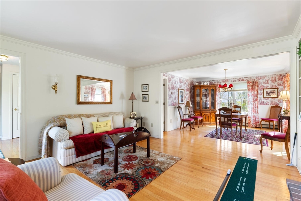 8 Oxford Road Gloucester, MA 01930 - Photo 8 of 35 a living room with furniture and wooden floor