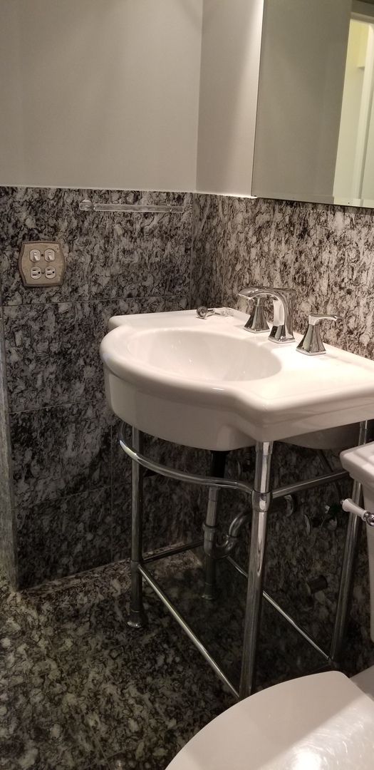 5415 North Sheridan Road, Unit 608 Chicago, IL 60640 - Photo 16 of 25