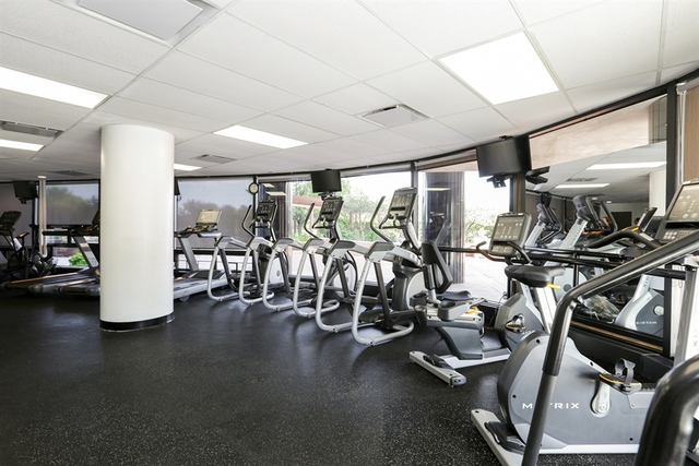 5415 North Sheridan Road, Unit 608 Chicago, IL 60640 - Photo 22 of 25