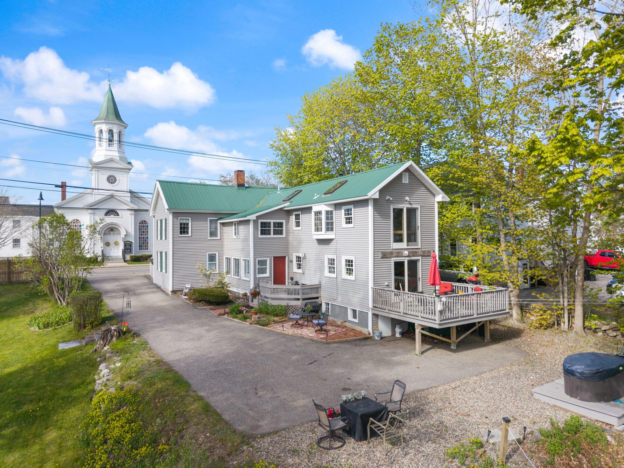428 Main Street Springvale, ME 04083 - Photo 3 of 63