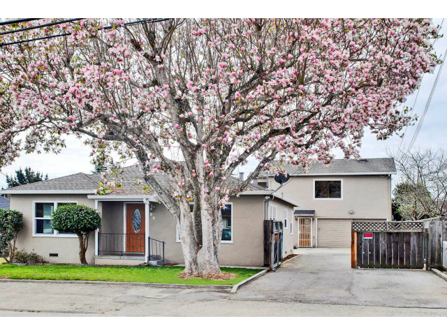 33 Calabasas Road Freedom, CA 95019 - Photo 1 of 20 Gallery Image 1
