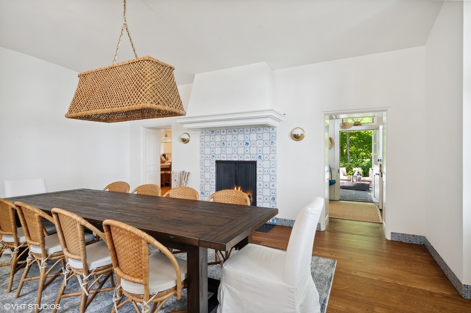 1421 Lake Road Lake Forest, IL 60045 - Photo 34 of 110