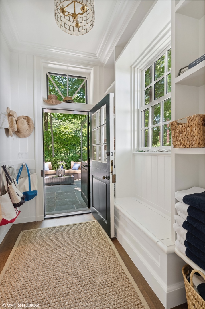 1421 Lake Road Lake Forest, IL 60045 - Photo 35 of 110