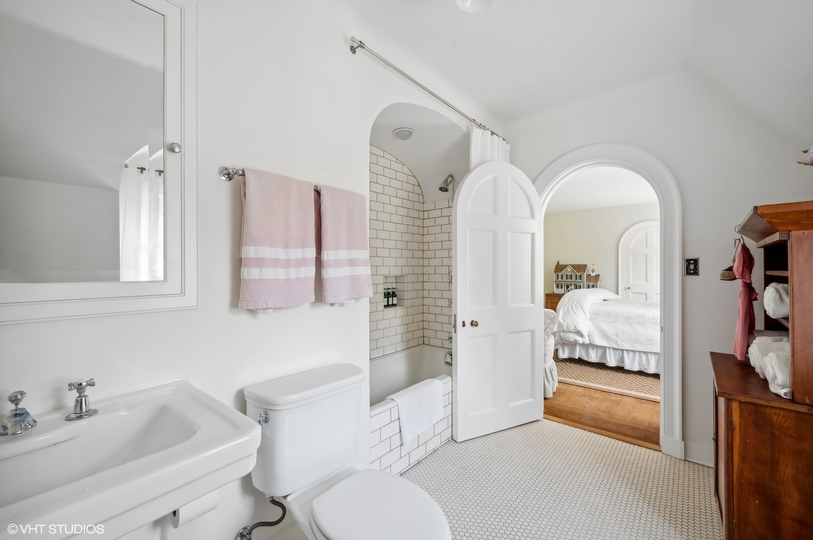 1421 Lake Road Lake Forest, IL 60045 - Photo 78 of 110