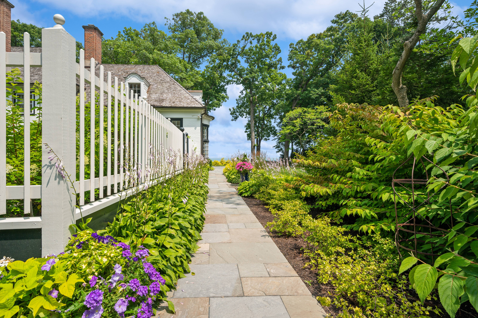 1421 Lake Road Lake Forest, IL 60045 - Photo 85 of 110