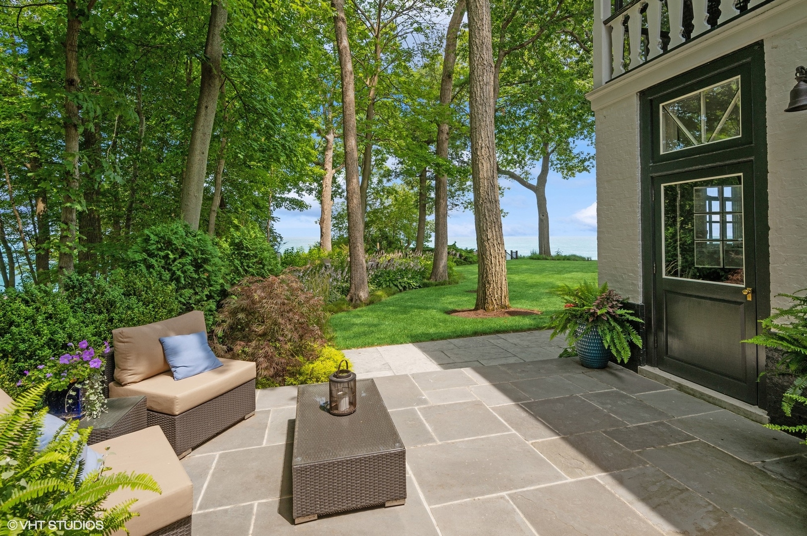 1421 Lake Road Lake Forest, IL 60045 - Photo 95 of 110