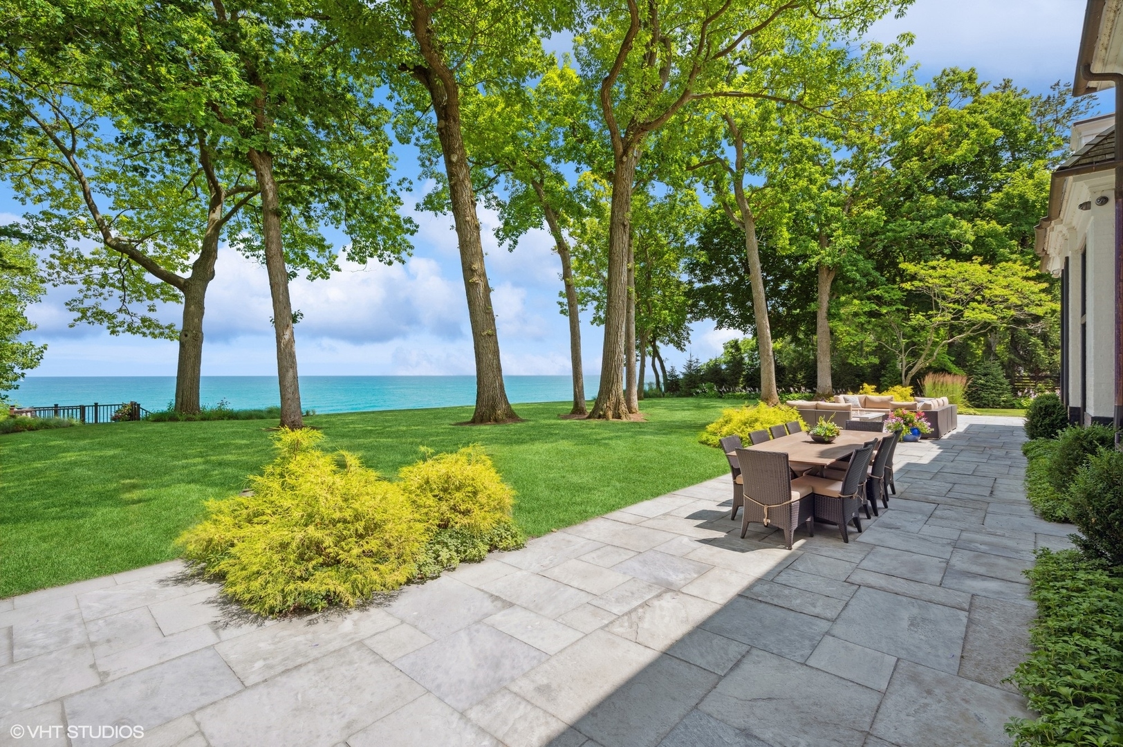 1421 Lake Road Lake Forest, IL 60045 - Photo 96 of 110