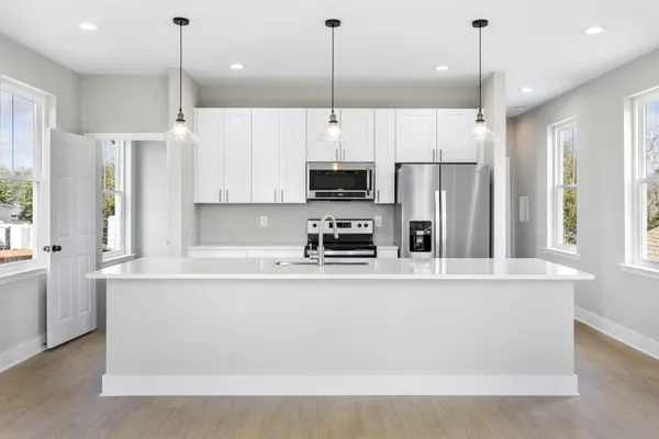 $2,895 | 2028 Arbutus Avenue, North Charleston, SC 29405