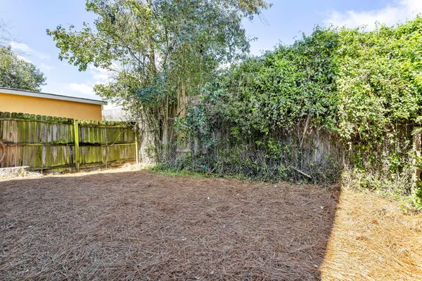 $2,895 | 2028 Arbutus Avenue, North Charleston, SC 29405