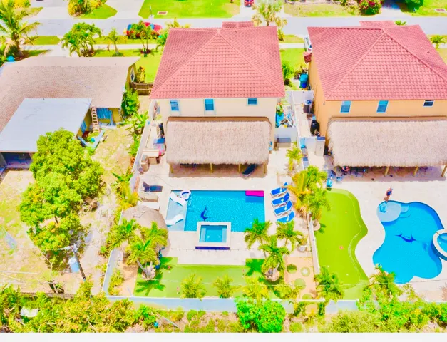 $950,000 | 420 Southwest 1st Avenue, Boynton Beach, FL 33435