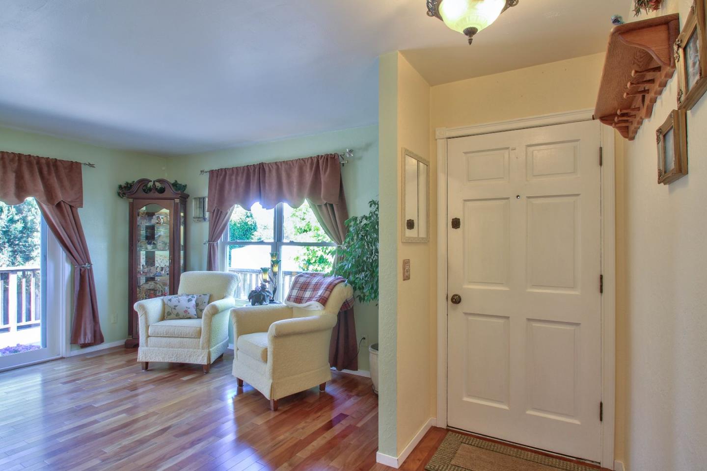 3158 De Forest Road Marina, CA 93933 - Photo 5 of 28 Gallery Image 5