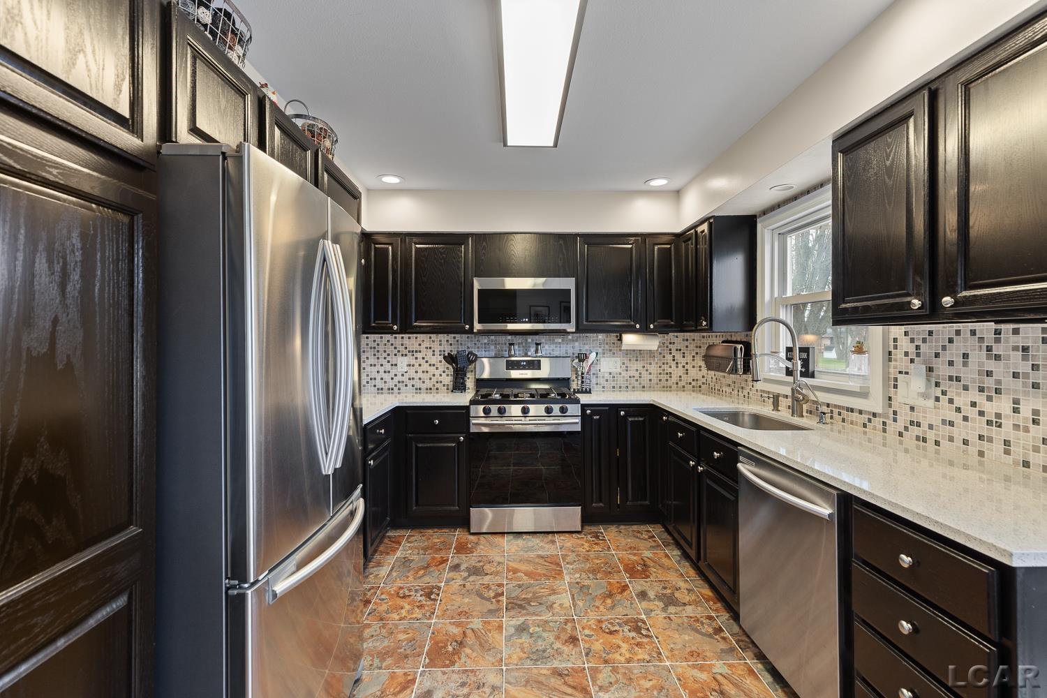 2634 Spielman Road Adrian, MI 49221 - Photo 11 of 41