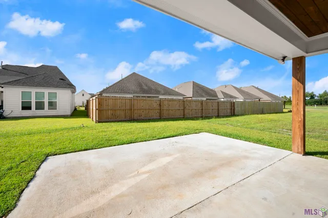 $371,990 | 3246 Creekmere Lane, Baton Rouge, LA 70810