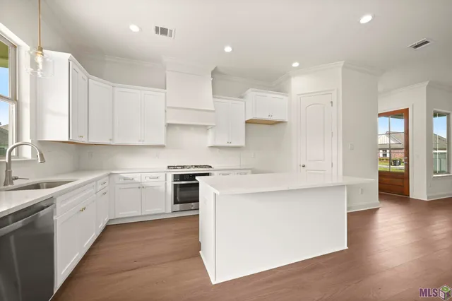 $371,990 | 3246 Creekmere Lane, Baton Rouge, LA 70810