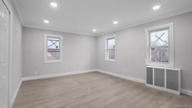 $849,995 | 39 Acacia Avenue, Hempstead, NY 11550