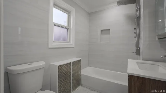 $849,995 | 39 Acacia Avenue, Hempstead, NY 11550