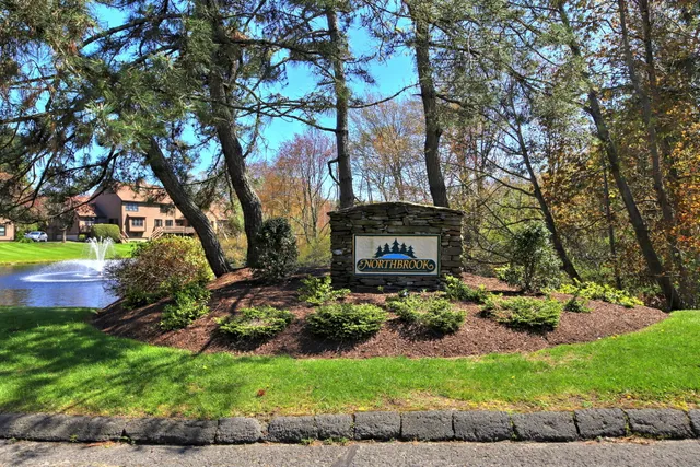 $400,000 | 13 Shadowwood Circle, Unit 13, Monroe, CT 06468