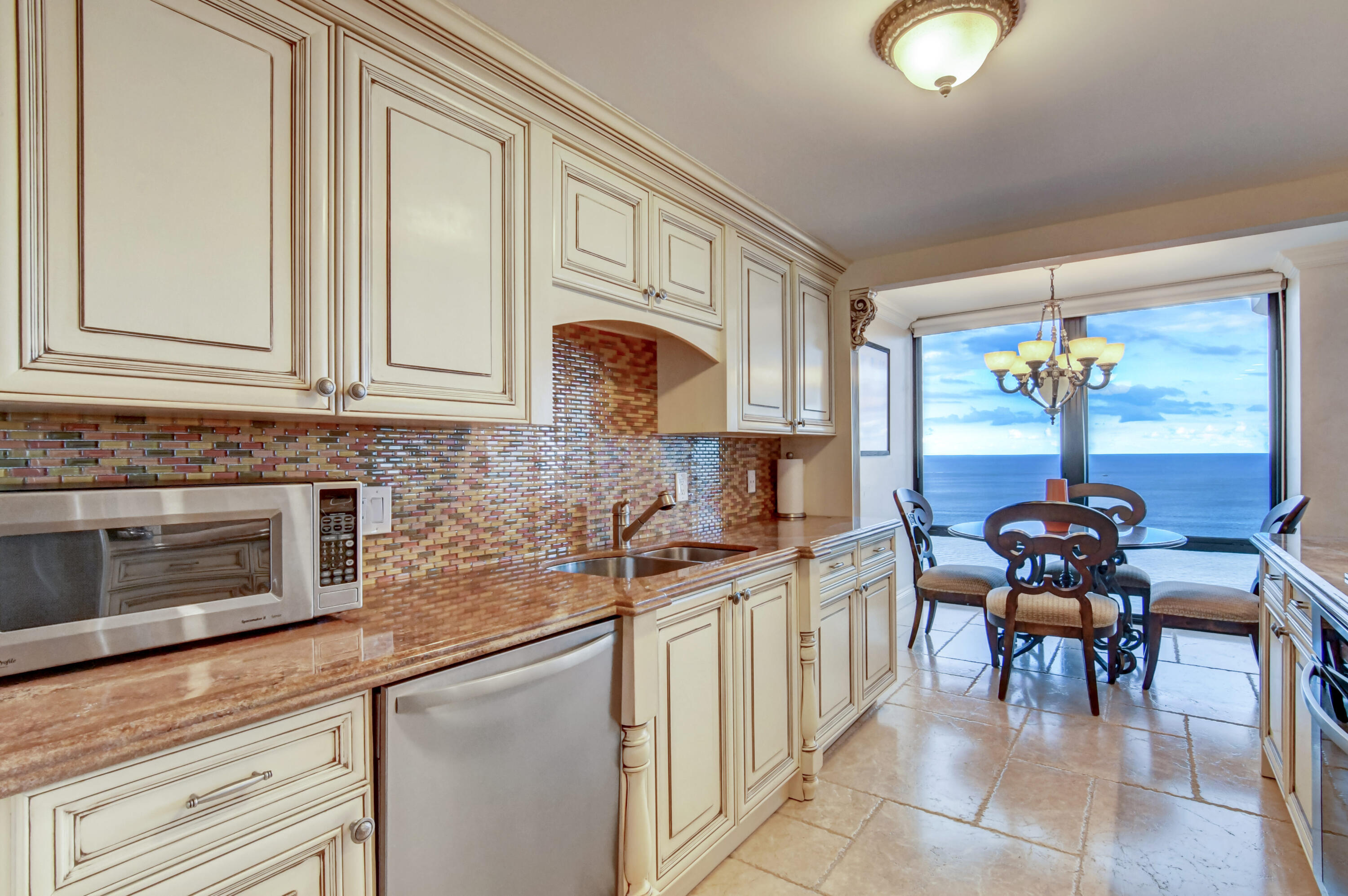 250 South Ocean Boulevard, Unit 16C Boca Raton, FL 33432 - Photo 13 of 85 Large Kitchen