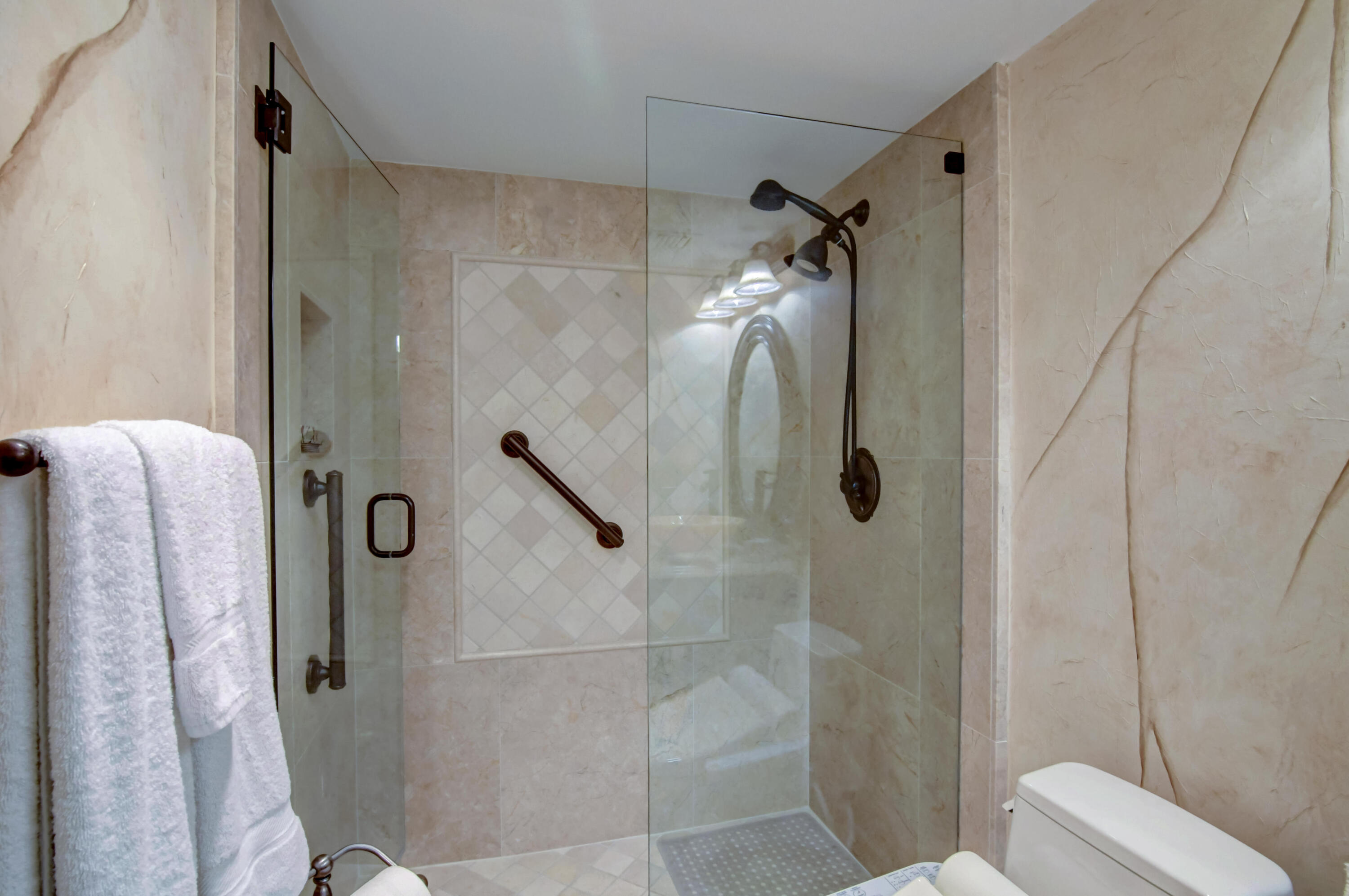 250 South Ocean Boulevard, Unit 16C Boca Raton, FL 33432 - Photo 38 of 85 Guest Walk-In Shower