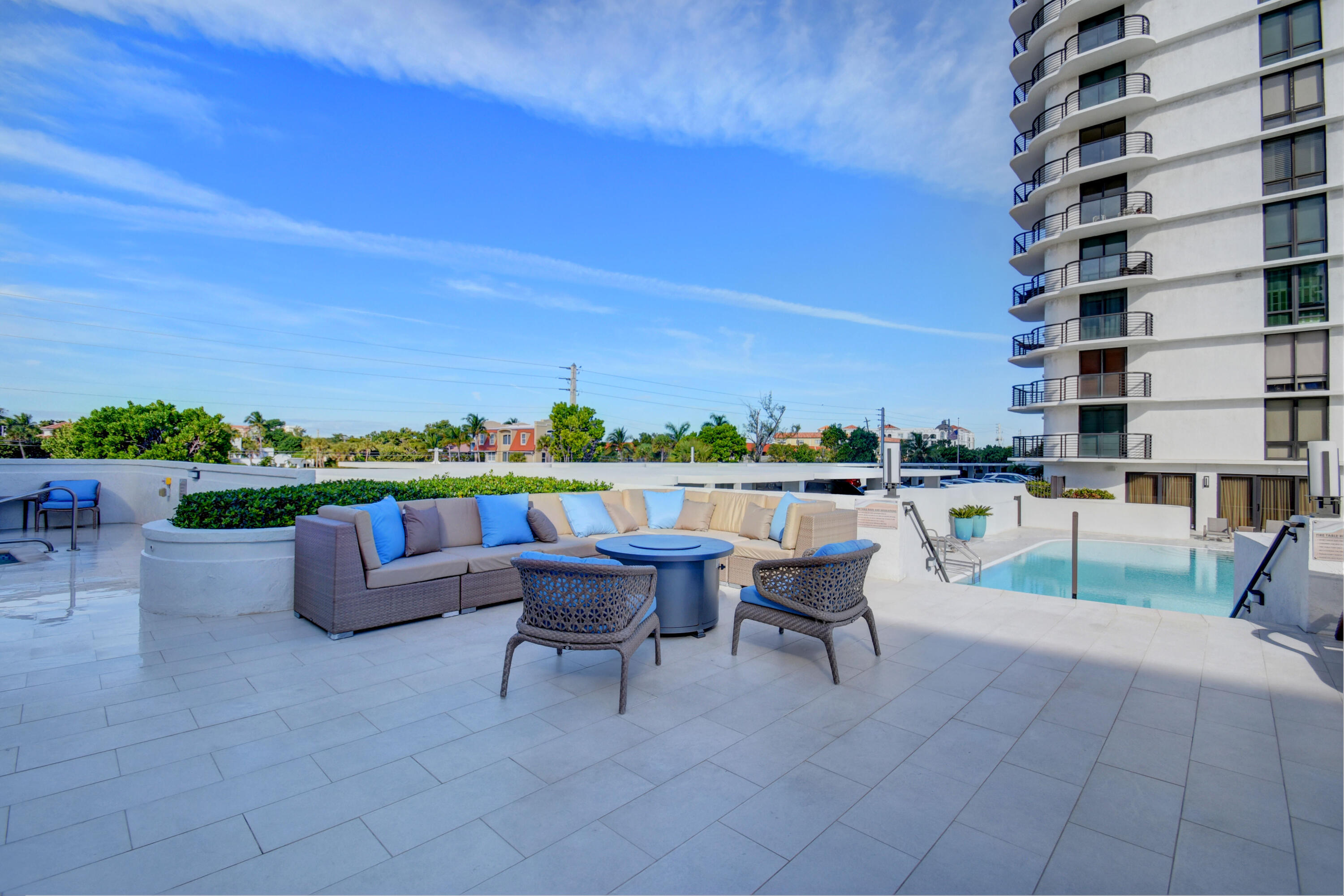 250 South Ocean Boulevard, Unit 16C Boca Raton, FL 33432 - Photo 56 of 85 Picnic Area