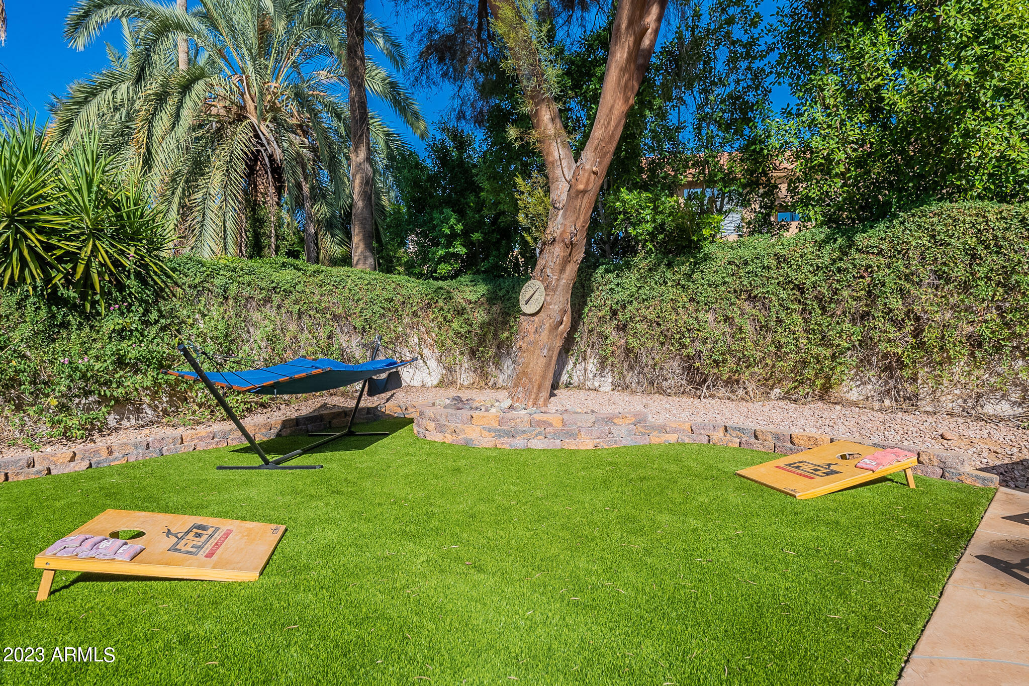 16407 North 50th Street Scottsdale, AZ 85254 - Photo 12 of 63 Lounge on the Hammock