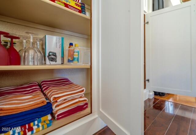 16407 North 50th Street Scottsdale, AZ 85254 - Photo 21 of 63 Pool Towels and Electric Air Pump