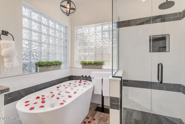 $20,500 | 16407 North 50th Street, Scottsdale, AZ 85254