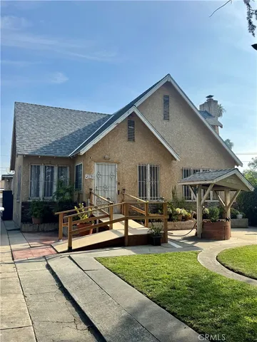 $899,999 | 2070 El Sereno Avenue, Pasadena, CA 91103