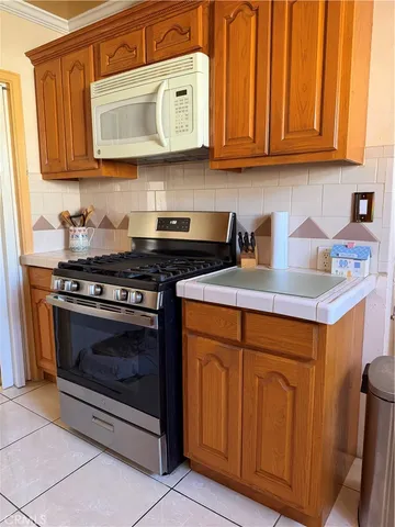 $899,999 | 2070 El Sereno Avenue, Pasadena, CA 91103