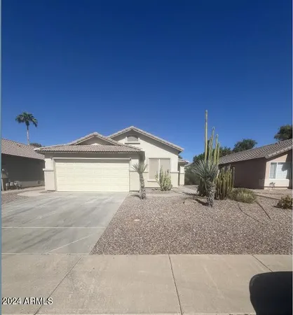 $2,350 | 3950 East Pinon Court, Gilbert, AZ 85234