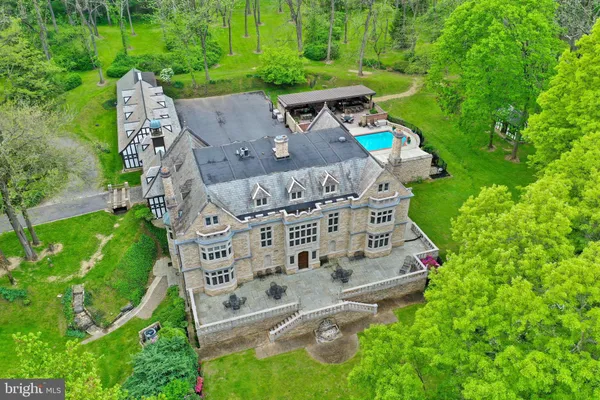 $2,495,000 | 80 School House Road, Lancaster, PA 17603