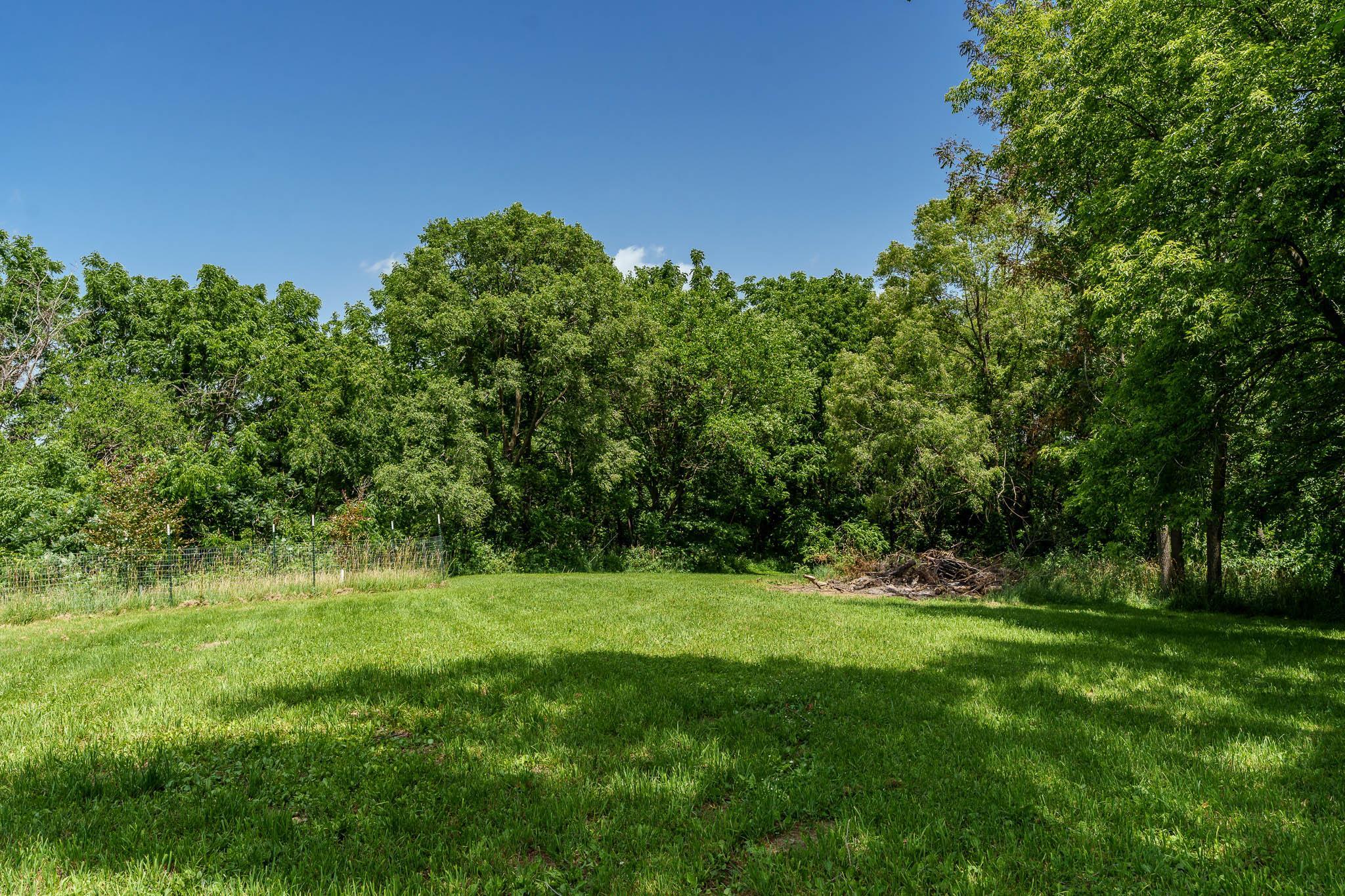 2137 West Creedy Road Beloit, WI 53511 - Photo 19 of 57