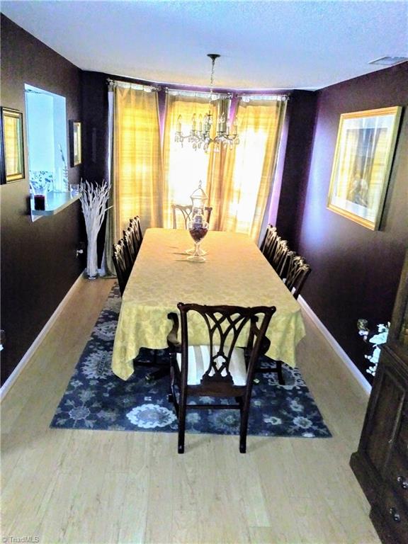 324 Apple Ridge Road Greensboro, NC 27406 - Photo 7 of 18 Gallery Image 7