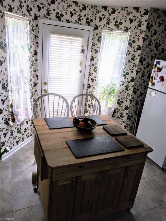 324 Apple Ridge Road Greensboro, NC 27406 - Photo 10 of 18 Gallery Image 10