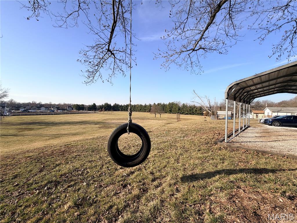 2020 Lebanon Avenue Belleville, IL 62221 - Photo 3 of 24