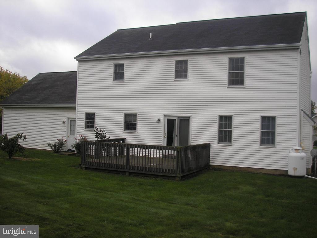 11 Sunset Lane Lititz, PA 17543 - Photo 3 of 22