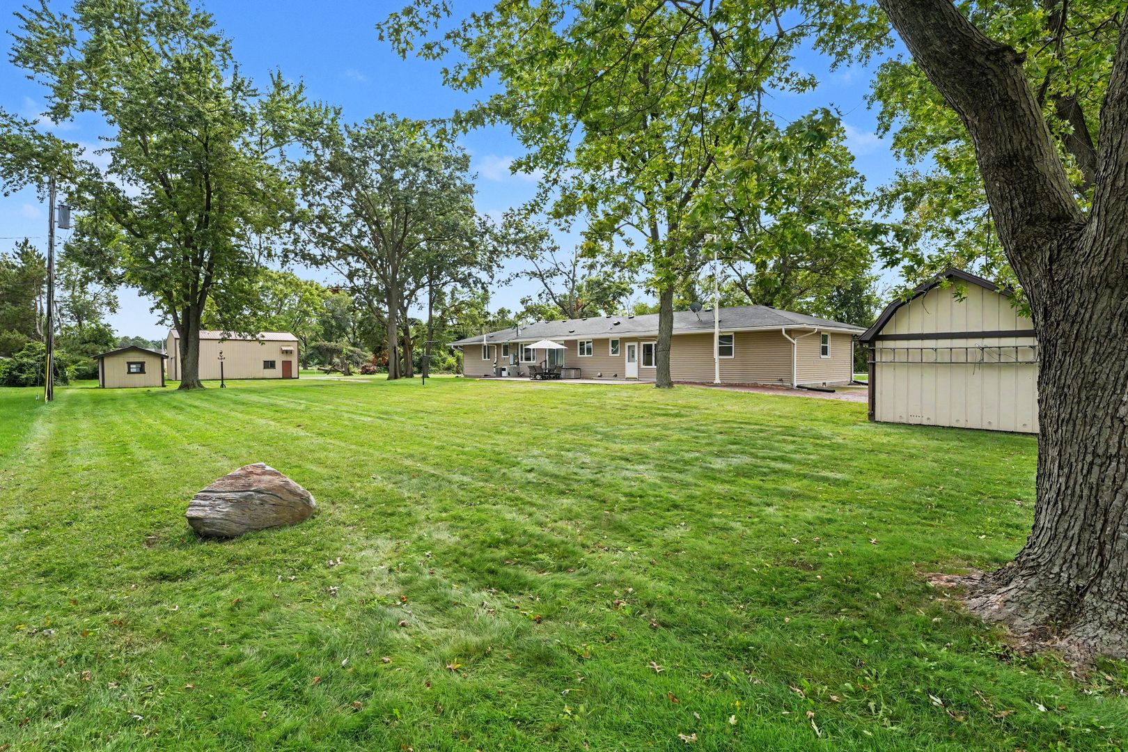 18517 Frontage Road Lansing, IL 60438 - Photo 39 of 39 Gallery Image 39