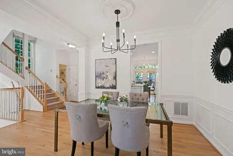 $939,000 | 11911 Kings Bridge Way, Unit 54, Rockville, MD 20852