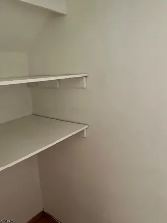 $1,900 | 321 Amon Terrace, Unit 1, Linden, NJ 07036