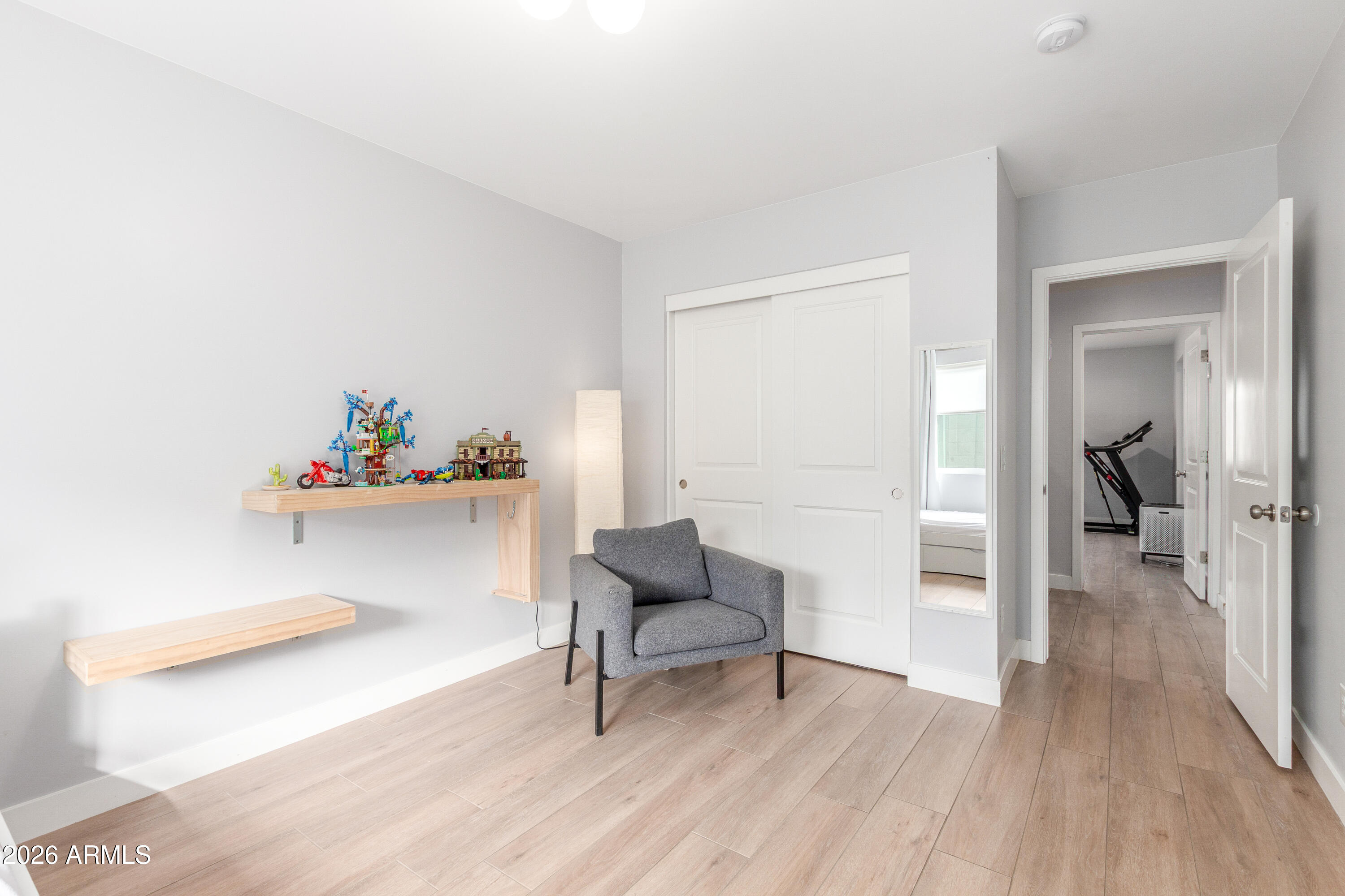 728 East State Avenue Phoenix, AZ 85020 - Photo 16 of 29 Room